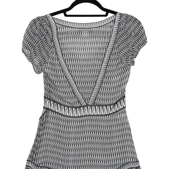 Diane Von Furstenberg Silk Mini Dress Size 0 XS - Picture 6 of 11